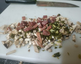Foto del paso 1 de la receta: Tortilla de champiñones y jamón
