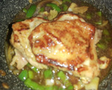 Foto del paso 5 de la receta: Cuarto de pollo deshuesado a la teriyaki