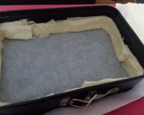 Foto del paso 1 de la receta: Tarta de masa filo con flan de turrón