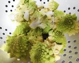 Foto del paso 1 de la receta: Romanesco al ajillo gratinado