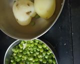 A picture of step 2 of Pav bhaji.