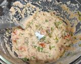 A picture of step 2 of Veg Suji Chilla.