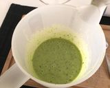 Foto del passaggio 2 della ricetta Paccheri ondulati con branzino e crema di zucchine e basilico