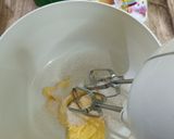 Foto langkah ke 2 dari resep Fancy Cookies with Royal Icing.