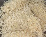 A picture of step 1 of Maggi.
