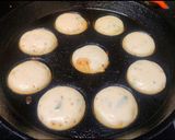 A picture of step 4 of Foxtail millet paniyaram.
