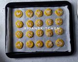 Foto langkah ke 7 dari resep Chui Kao So | Butter Cookies Kacang Tanpa Kacang.