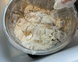 A picture of step 3 of Fried Calamares (Salt & Pepper Squid).