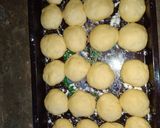 Foto langkah ke 4 dari resep Donat Jadul Toping.