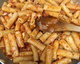 Foto del paso 3 de la receta: 442. Tortiglioni con salsa de sobrasada y queso brie (principal pasta)