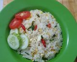 Foto langkah ke 2 dari resep Nasi Goreng Daun Jeruk.