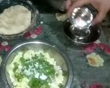 A picture of step 4 of Aloo Paratha.