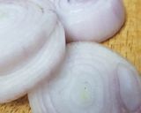 A picture of step 1 of Onion snacks with matka tea😋.