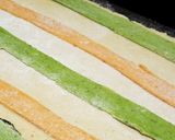 Foto del paso 3 de la receta: Sorrentinos tricolor - Muzzarela y jamón crudo
