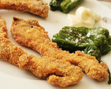 Foto del paso 5 de la receta: Chuletas de Cordero  lechal empanadas