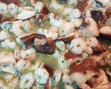 Foto del paso 2 de la receta: Espaguetis mar & montaña