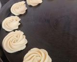 A picture of step 4 of Orange Jam Butter Cöökies 🍊🍊🍊.