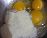A picture of step 1 of Anday ka halwa.