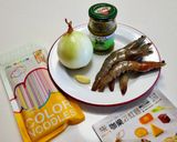 鮮蝦青醬咖樂彩虹麵的食譜步驟1照片