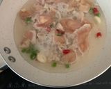 รูปขั้นตอนการทำที่ 4 ของ อกไก่สับผัดผักไผ่ 🌱