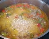 Foto del paso 2 de la receta Arroz con setas y espárragos trigueros