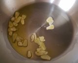 Foto del paso 1 de la receta: Salteado de pollo con germinados de lenteja