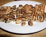 Foto del paso 2 de la receta: MUSLOS DE POLLO GRILLADOS CON ENSALADA DE GARBANZOS. JON STYLE
