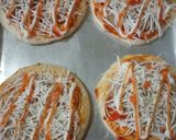 Foto langkah ke 2 dari resep Roti Pizza tanpa ulen.