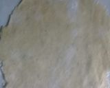 A picture of step 3 of Pies with wors.