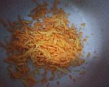Foto langkah ke 2 dari resep Bihun goreng toge wortel.