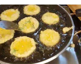 முட்டை சுறுக்கா(Muttai surukka recipe in tamil) ரெசிபி ஸ்டேப் 3 புகைப்படம்