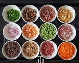 Hình bước làm 1 của món Bánh bông lan nhân mặn
