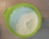 Málnatorta mascarponéval recept fázis 3 fotója