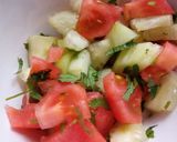 Foto del paso 4 de la receta: Ensalada de pepino con tomate 🍅🥒 😋