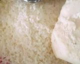 A picture of step 2 of Cheesy chicken potato balls.