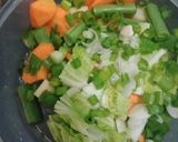 Foto langkah ke 1 dari resep Sayur sop tuna.