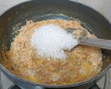 A picture of step 4 of Bottle Gourd, Carrot & Beetroot Halwa.