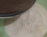 Foto langkah ke 2 dari resep Bolu Coklat Tepung Beras (Tanpa Telur).