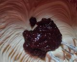 Foto langkah ke 2 dari resep Strawberry Cheesecake No Bake.