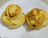 A picture of step 9 of Chicken bread roses.
