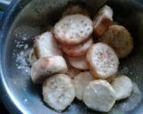 Foto del paso 1 de la receta: Berenjenas al escabeche con tomates y cebollitas
