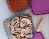 Foto langkah ke 4 dari resep Homemade Pizza Teflon + Pizza Sauce (no telur, no oven).