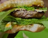 A picture of step 7 of Beef Patty Burger.