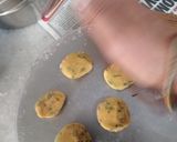 A picture of step 5 of Crispy Layered Methi Puri.