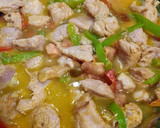 Foto del paso 5 de la receta: Magro de pavo al curry con pimientos