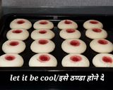A picture of step 4 of Jim Jam Cookies.