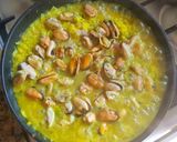Foto del paso 9 de la receta: Mejillones al vino blanco con arroz amarillo. #delantaldorado