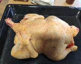 Foto del paso 5 de la receta: Pollo entero asado a la mandarina
