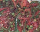 A picture of step 4 of Pasta with green veggies and schezwan chutney.