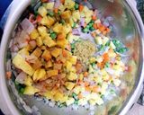 A picture of step 2 of Veg Schezwan Pulao.
